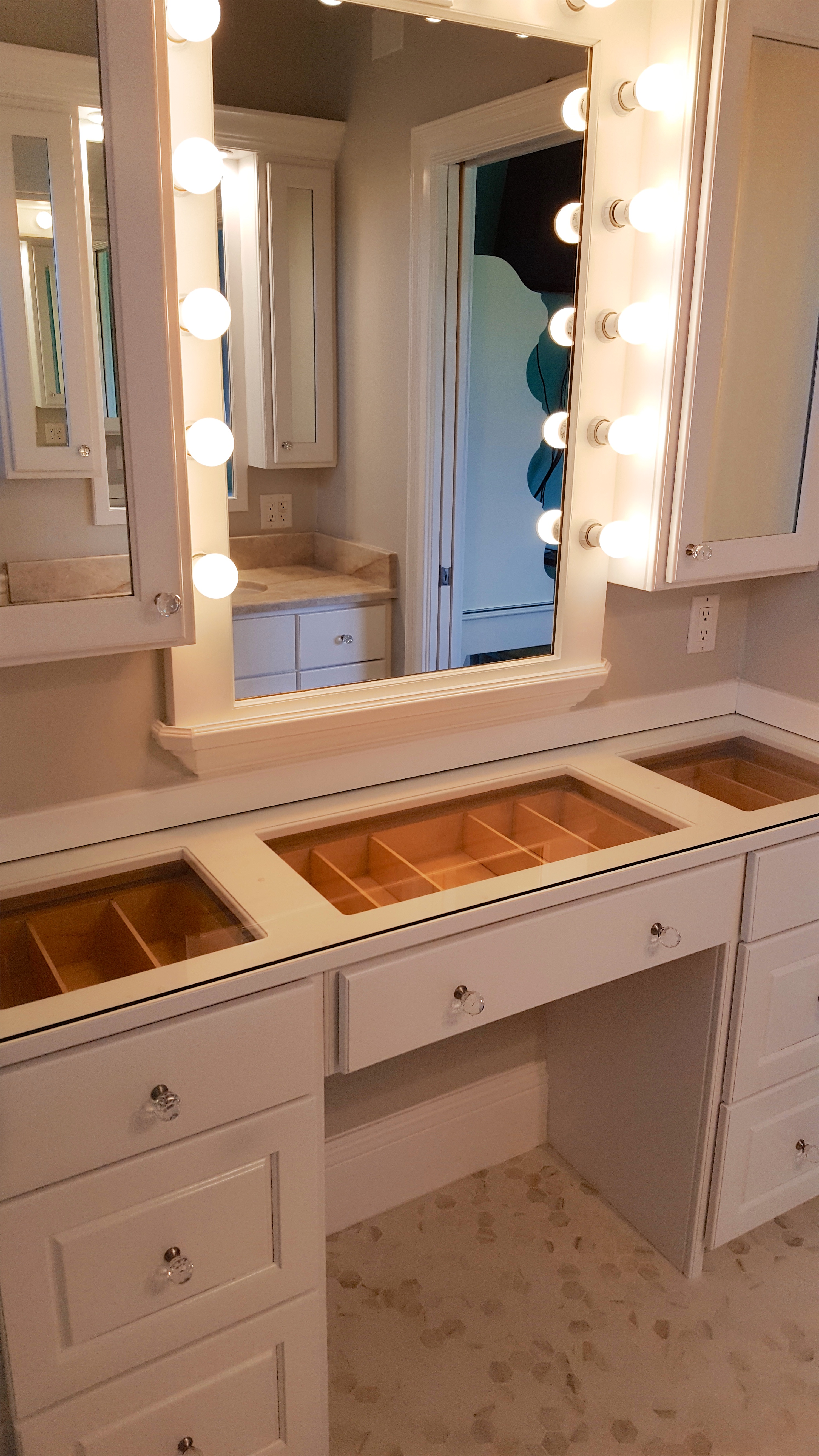  Vanity Makeup Mirror 